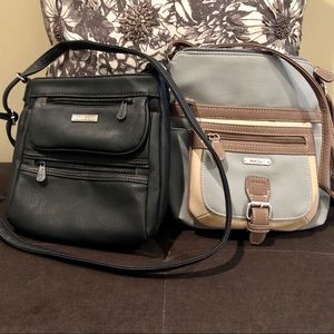 Lot of 2 cross body purses